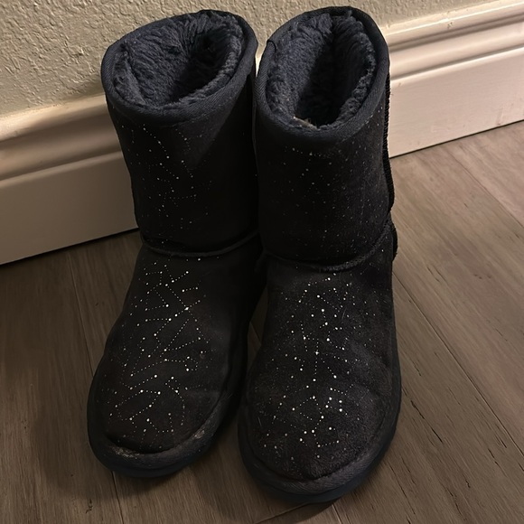 UGG Constellation short boots 🌌 - Picture 8 of 10